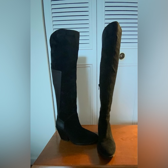 NAYA Over-the-Knee Boots - Picture 4 of 9